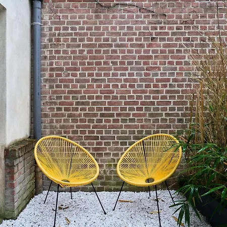 Vieux Lille: Pretty With Terrace *